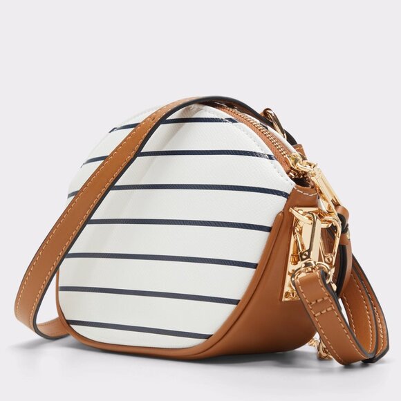 NWT Nautical Chain Detail Crossbody Bag - Picture 2 of 3